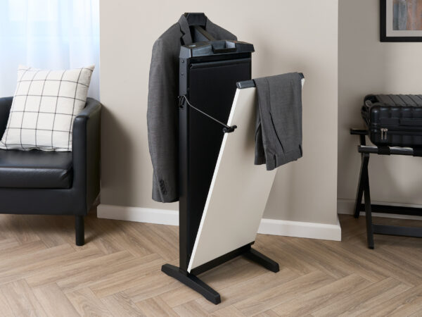 7700 Trouser Presses - Image 2